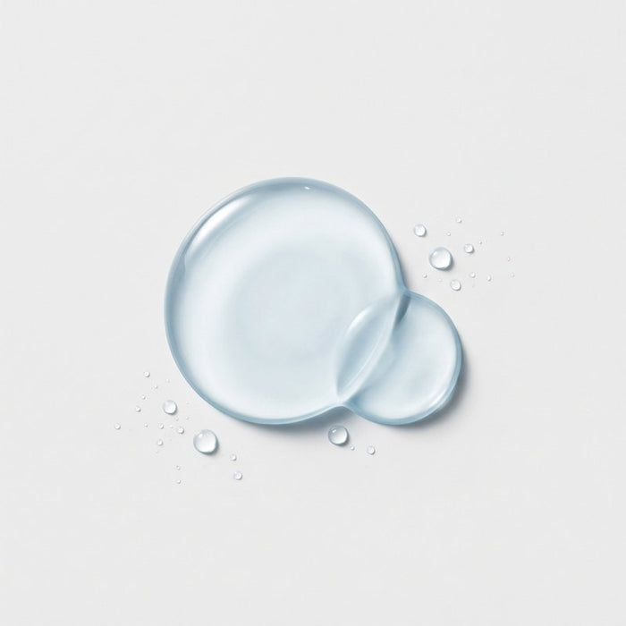 Dual Hyaluronic Acid in a drop of serum